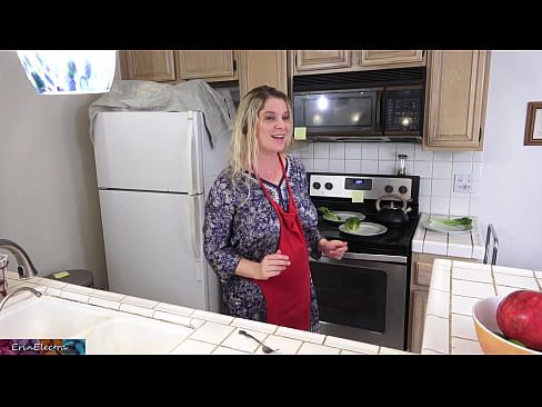 ❤️ Stepmom u munghje in cucina prima di a so data ❤ Porno à porn co.porn-93.ru ❌️❤